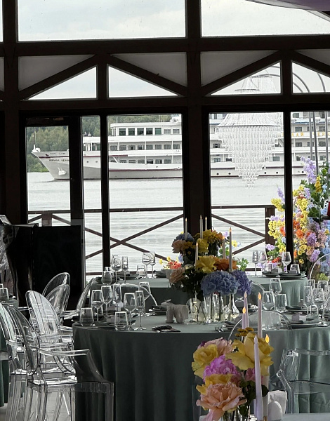 Веранда на пирсе